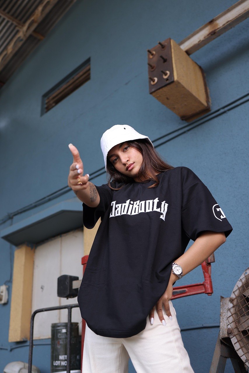 Studio Oversized Tee